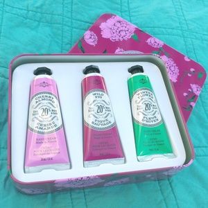 La Chatelaine hand cream in 3 scents with gift tin